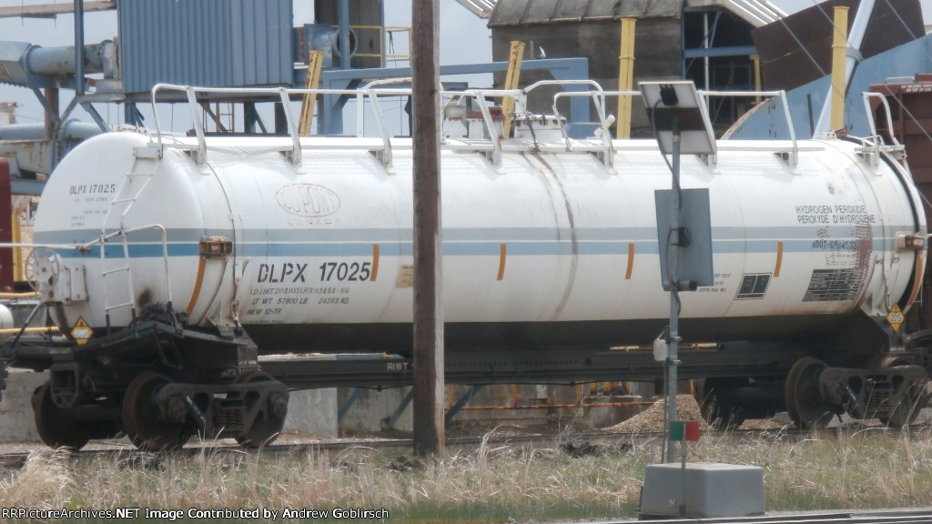 DLPX 17025 tank car